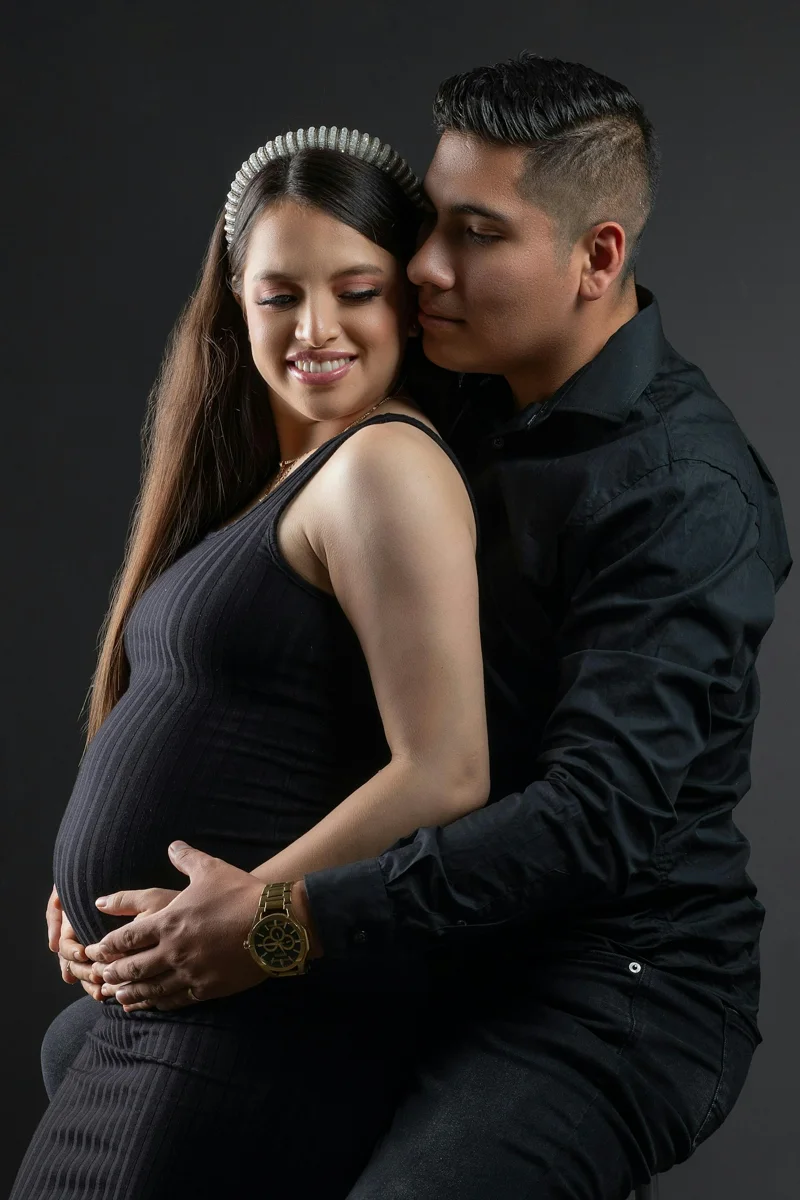 Maternity portrait photography